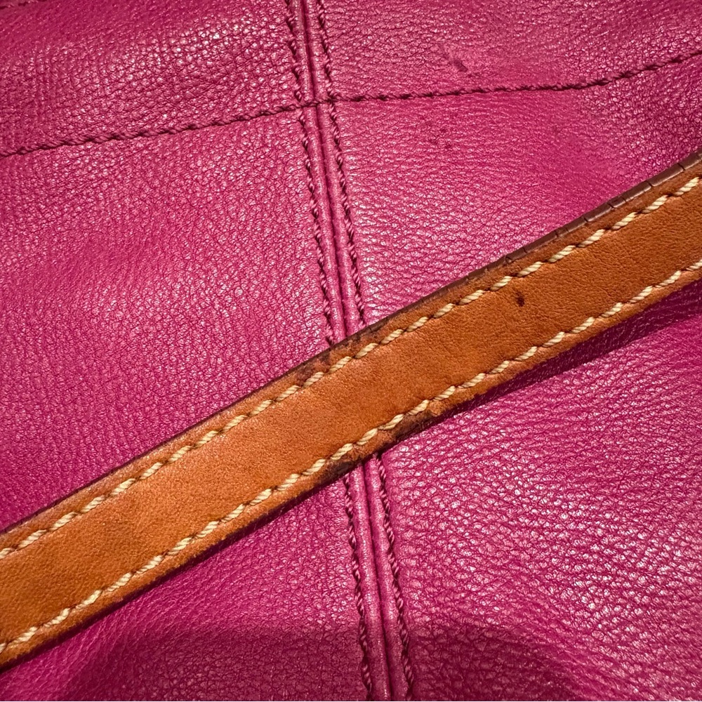 Vtg Fossil Magenta Hobo Double Strap Hobo Pebbled Leather Shoulder Crossbody Bag - Picture 15 of 16